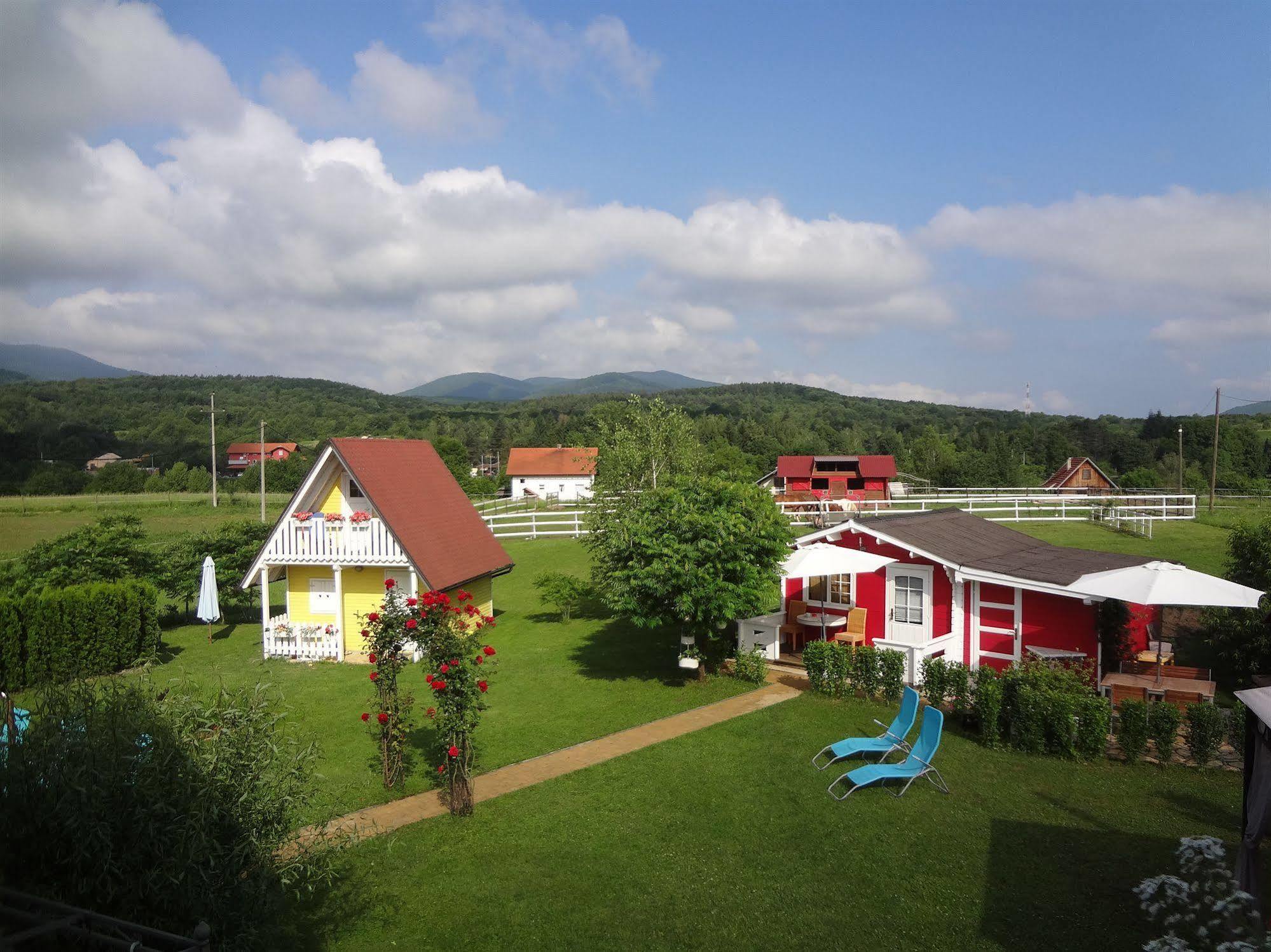 Pool Plitvice Lakes 3*